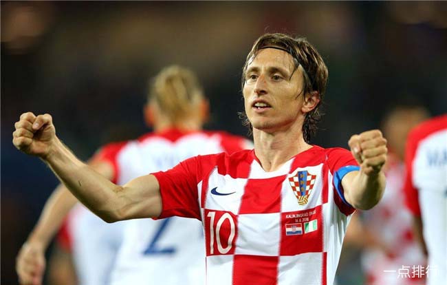 为什么高手一直在弃牌（顶级玩家为何频频弃牌）